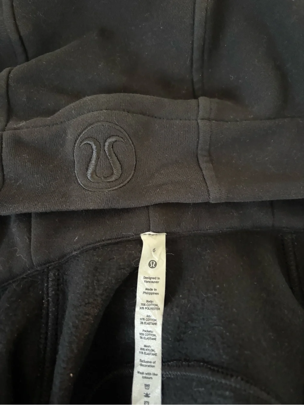 Lululemon full-zip scuba hoodie size 6